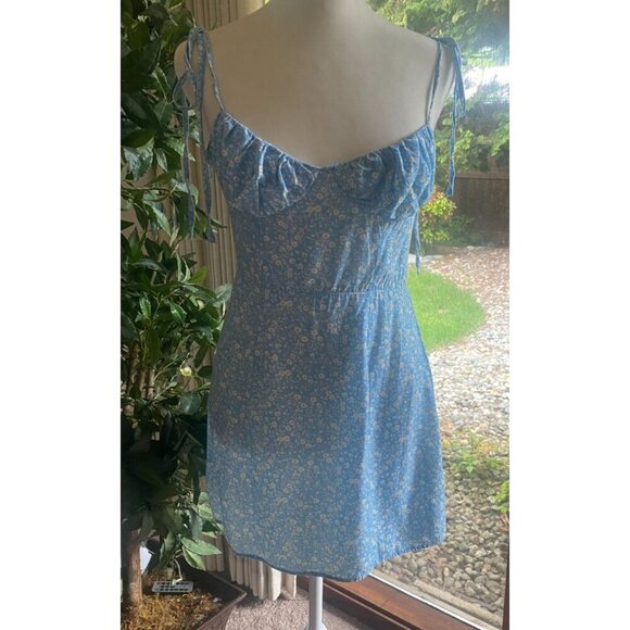 Zara Dresses & Skirts - Y2K Zara Baby Blue Ditzy Floral Print Spaghetti Strap Milkmaid Sundress XS